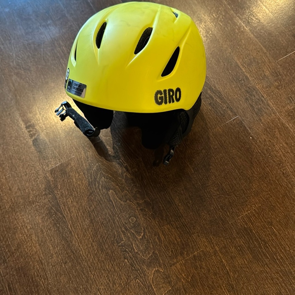 Giro Yellow Hat Stylish Accessories